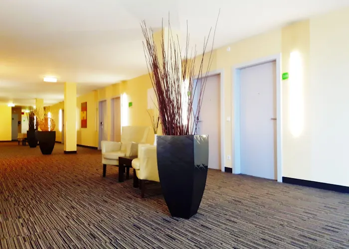 - By Ihg Hotel 4*