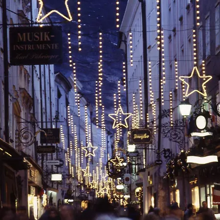 - By Ihg Hotel Salzburgo