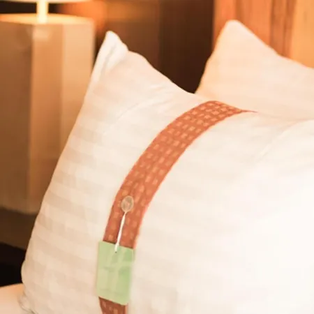 Hotel - By Ihg