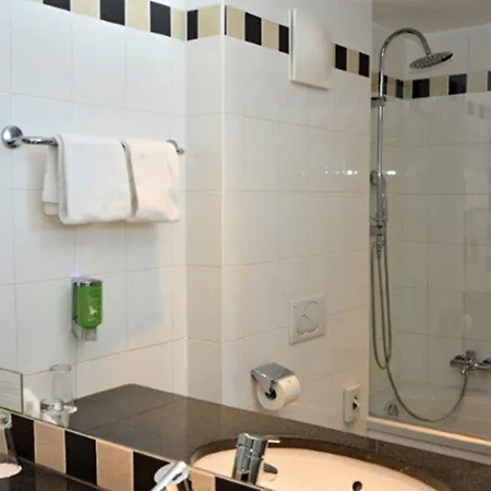 Hotel - By Ihg Salzburg