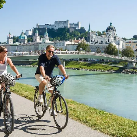 Hotell - By Ihg Salzburg
