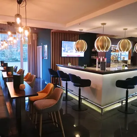 Hotel - By Ihg Salzburg