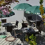 هوليداي إن سيتي 4*