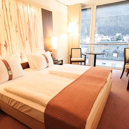 - By Ihg Szálloda Salzburg