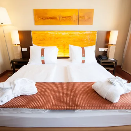 - By Ihg 4* Salzburg